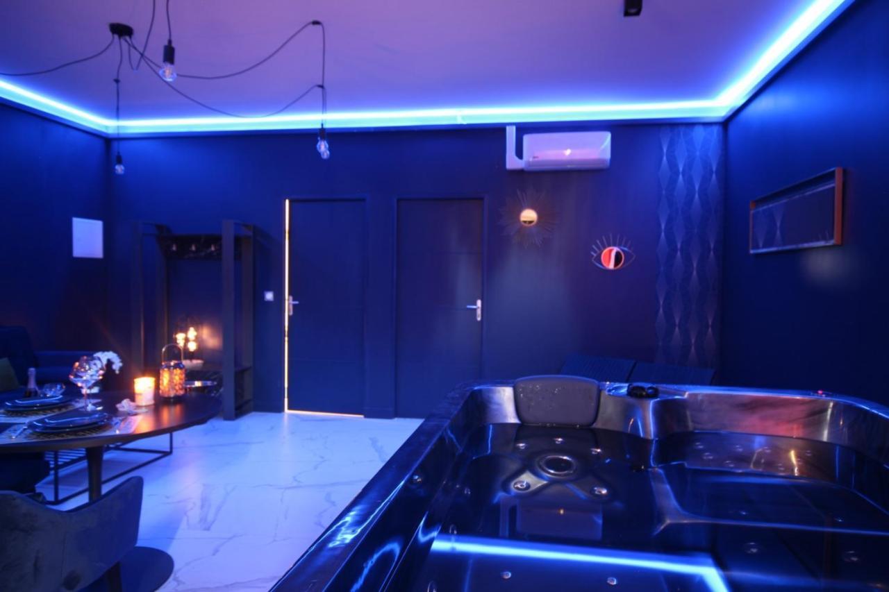 Suite Blue Jacuzzi Le Breuil  Ngoại thất bức ảnh